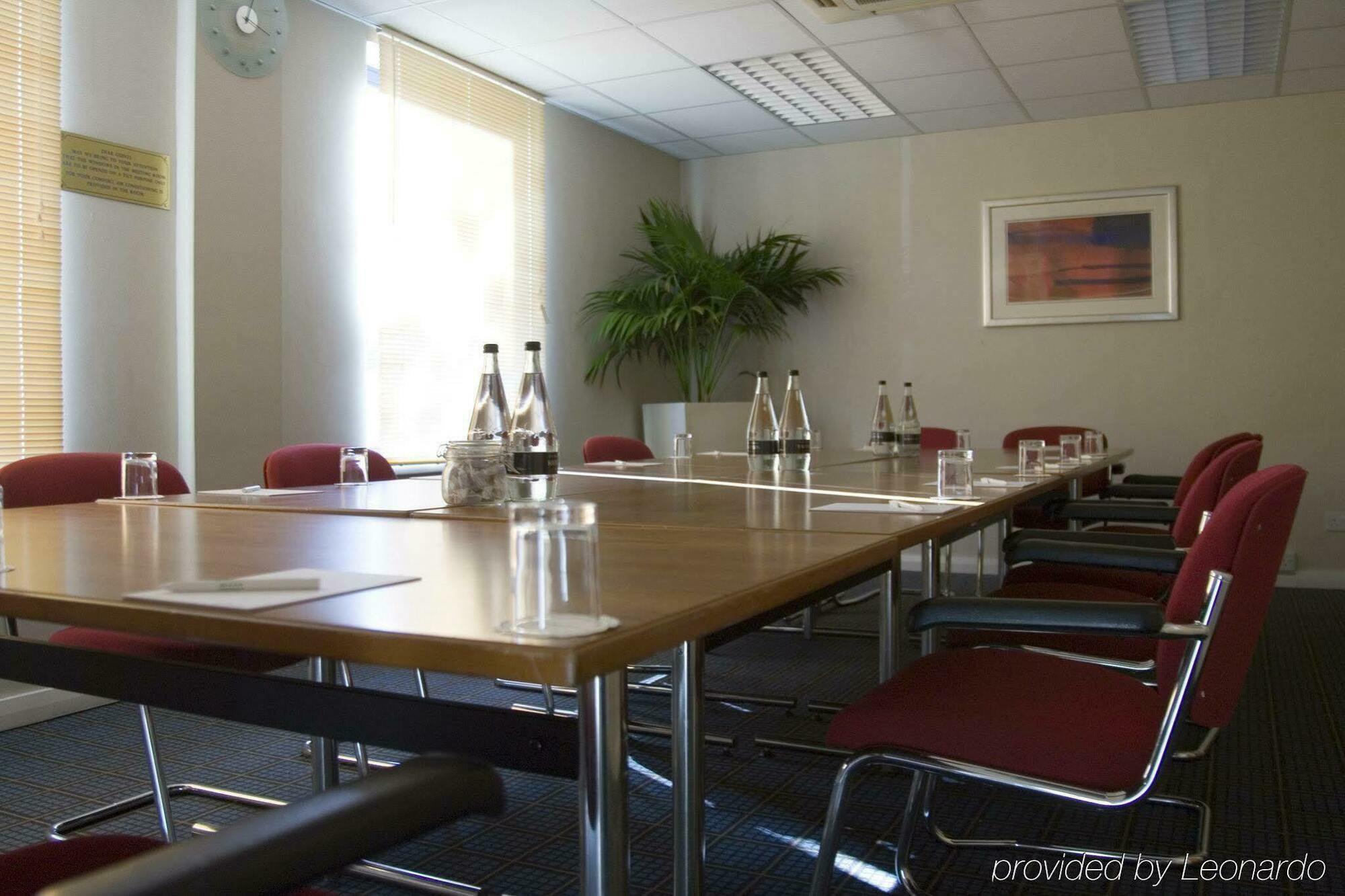 Holiday Inn Warrington By Ihg Instalações foto